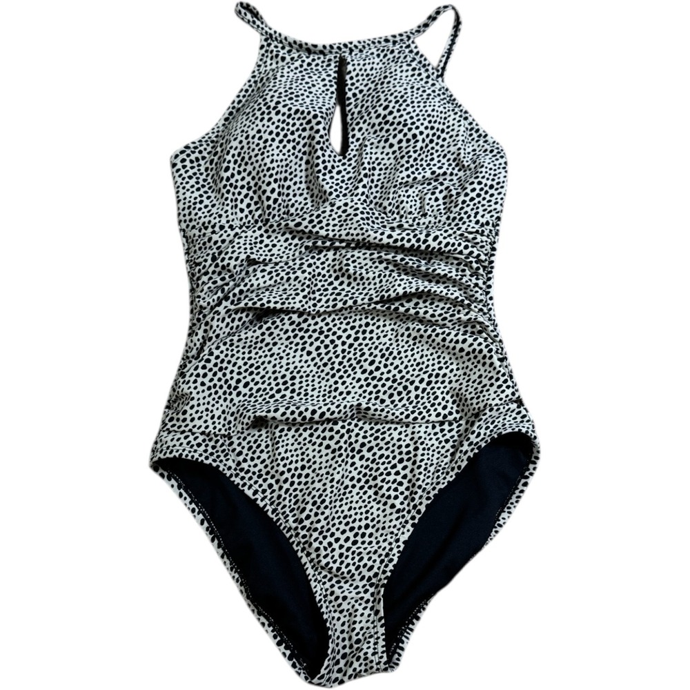 Ellen Tracy Women's Swimsuit One Piece Halter Animal Size 8 High Neck Key Hole‎